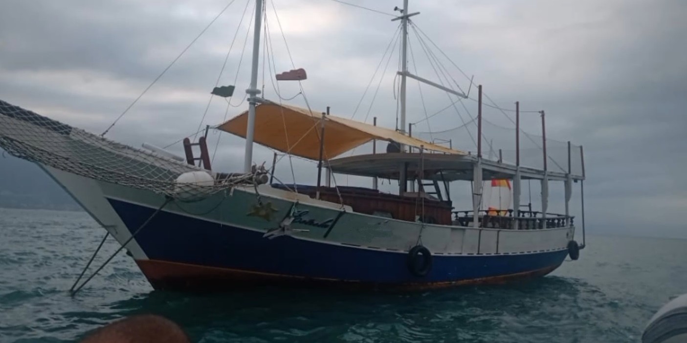 Passeio de Escuna em Ilhabela